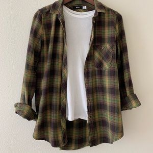 Urban Outfitters Flannel: Small (Great Condition)